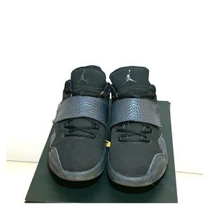 Jordan J23 Triple Black